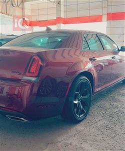 کرایسلەر 300